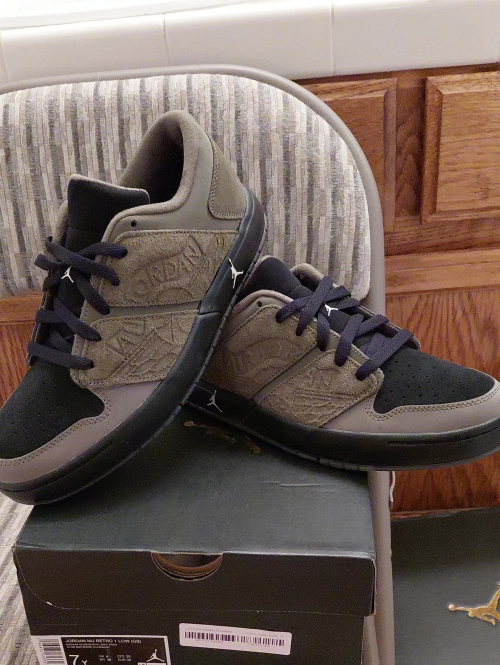 Brand New AJ 1's in Olive Green and Black Youth Size 7 And Women Size 8.5